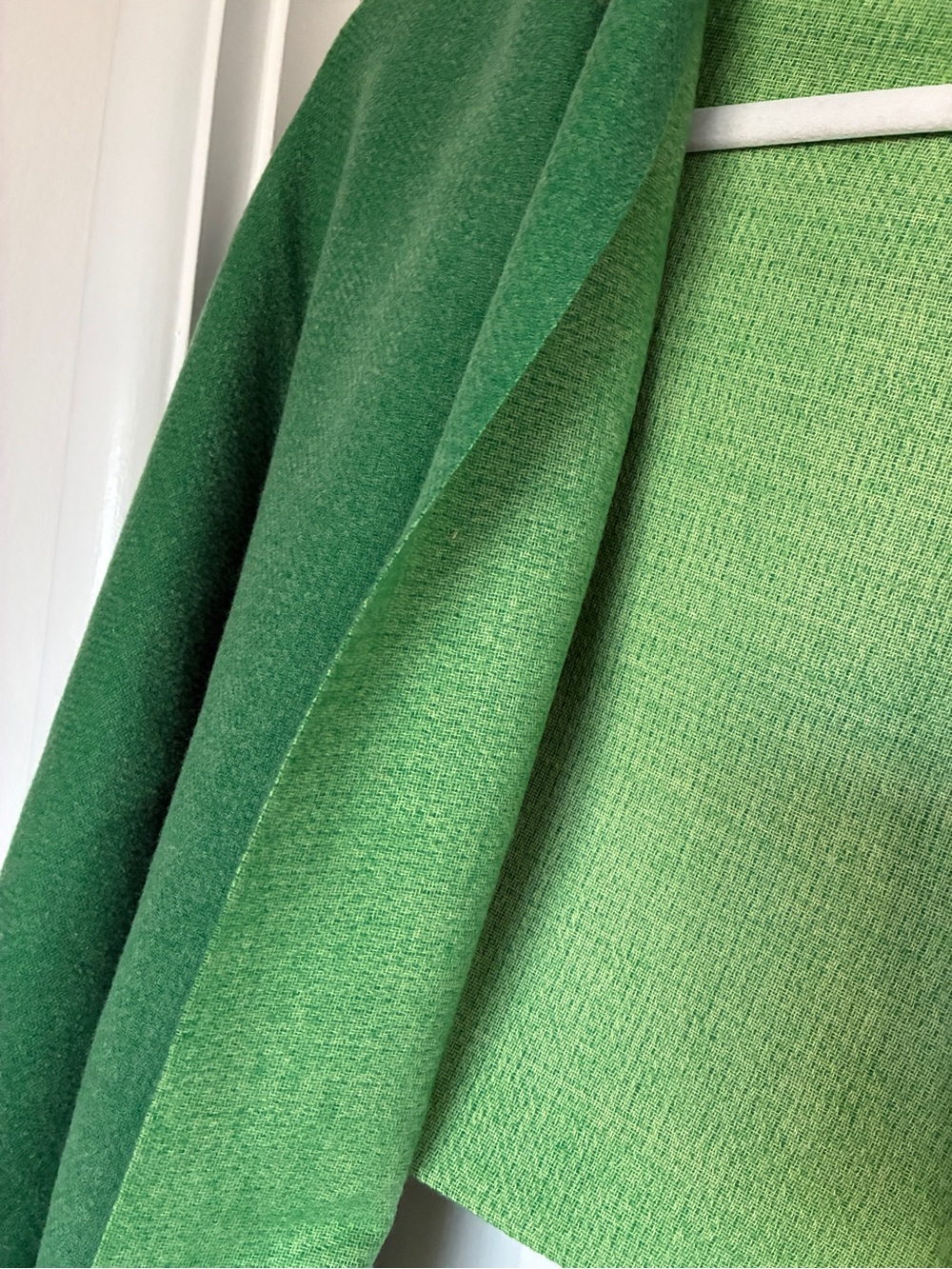Double-Sided Green Fringe Shawl - Picture 2 of 6